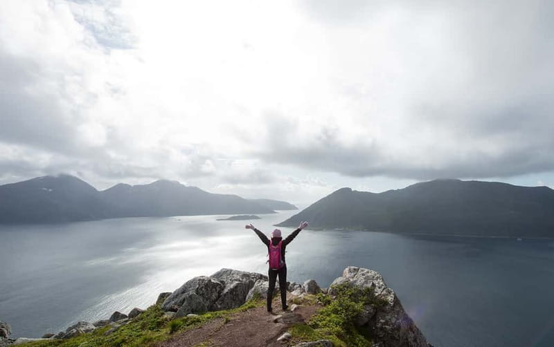 Tromsø: Summer Day Hike in the wilderness - The view from Brosmetinden