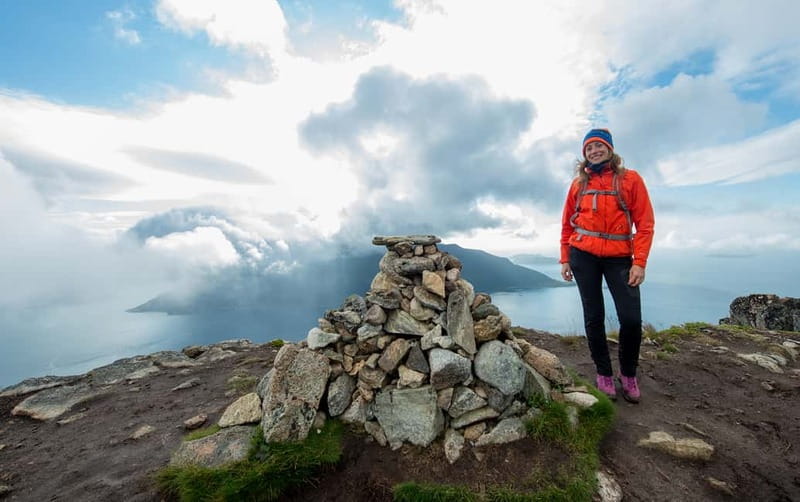 Tromsø: Summer Day Hike in the wilderness - Homemade lunch in the open air