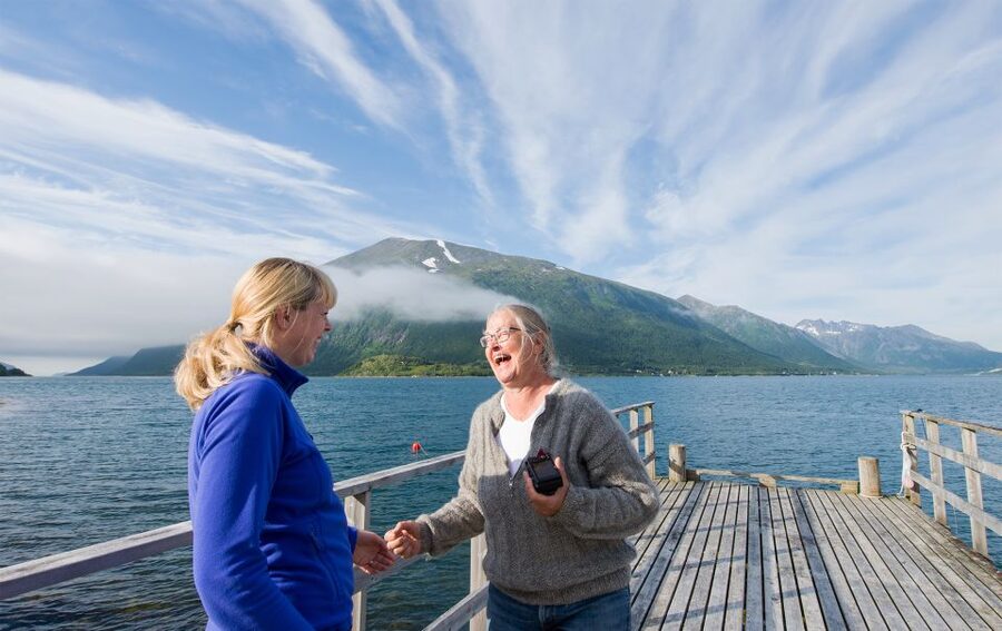 Tromsø: Summer Fjord Road Trip with Citizen Science - Wildlife watching on the island