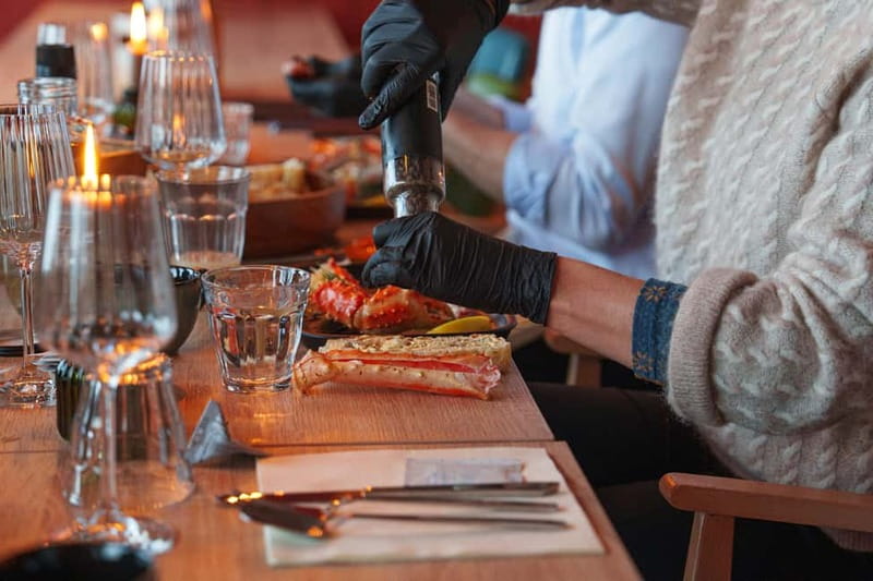 Tromsø: Tasty King Crab Adventure - Who will enjoy this most