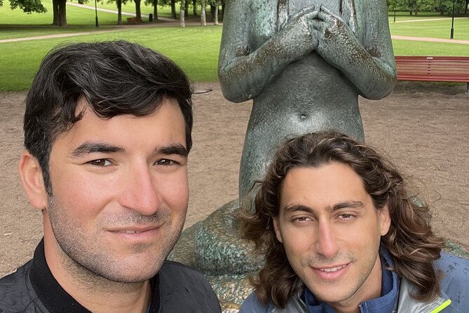 Vigeland Alien Threat in Oslo Exploration Game and Tour - The Clan and Girl with Serpent
