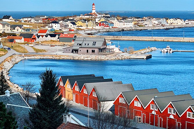 Viking Islands from Alesund: 5-Hour Private Group Tour - Alnes Lighthouse and the Atlantic edge