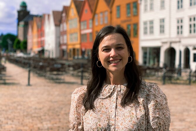 Walking Tour in Bergen of the Past and Present - A strong first walk through Bergen